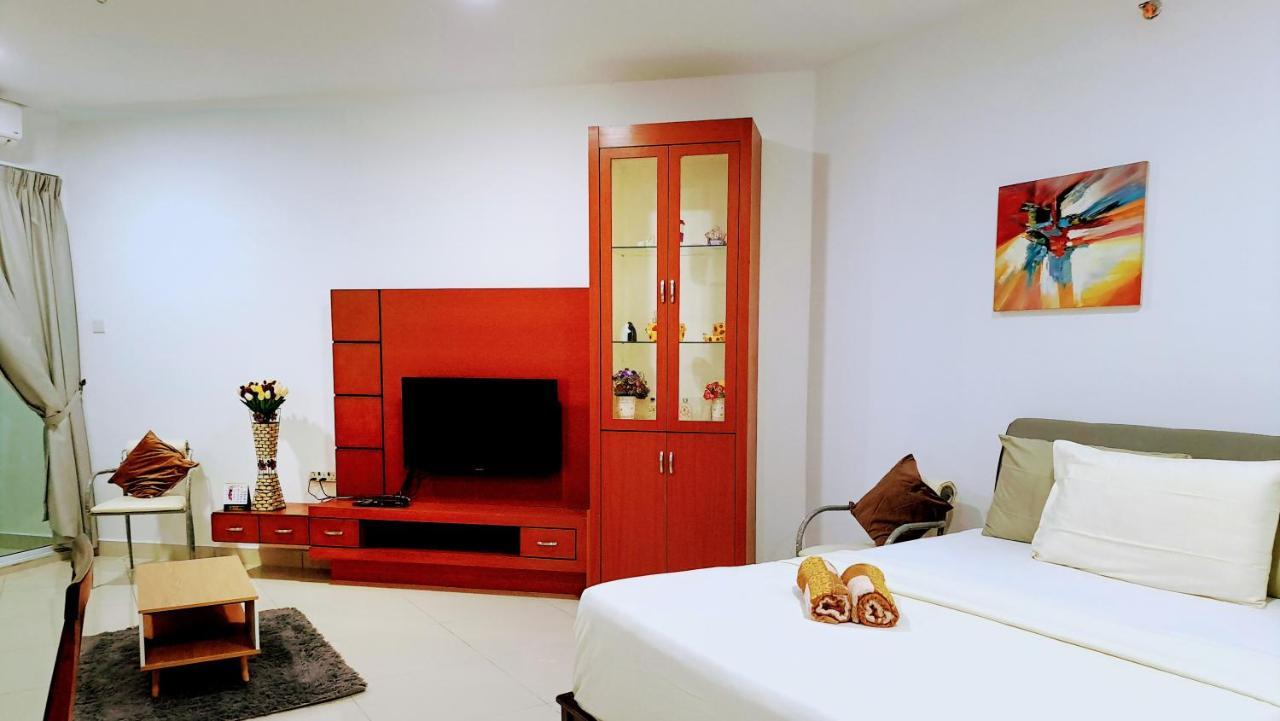 Mansion One Entire House 3 Queenbeds - Spacious Balcony Seaview George Town Exteriér fotografie