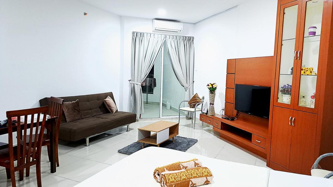 Mansion One Entire House 3 Queenbeds - Spacious Balcony Seaview George Town Exteriér fotografie