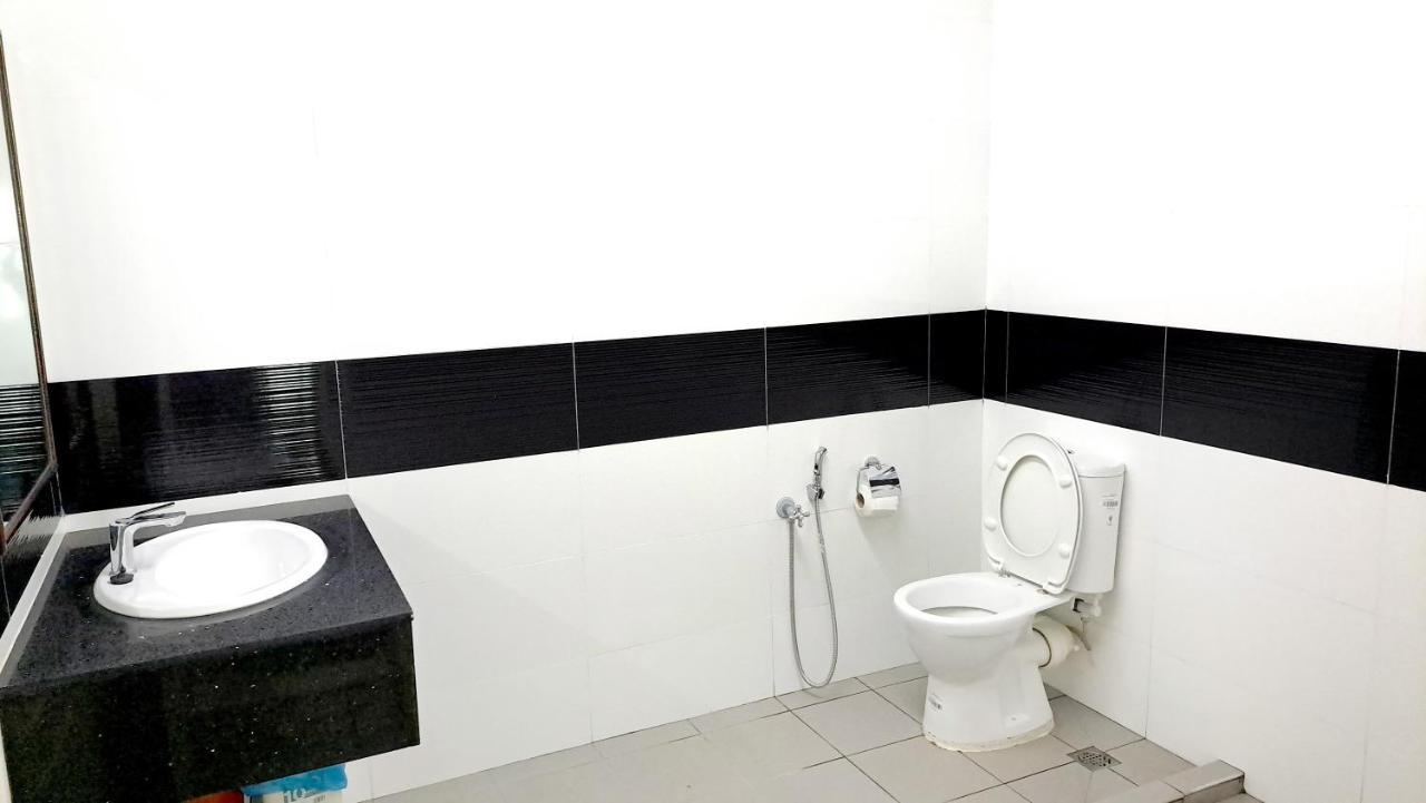 Mansion One Entire House 3 Queenbeds - Spacious Balcony Seaview George Town Exteriér fotografie